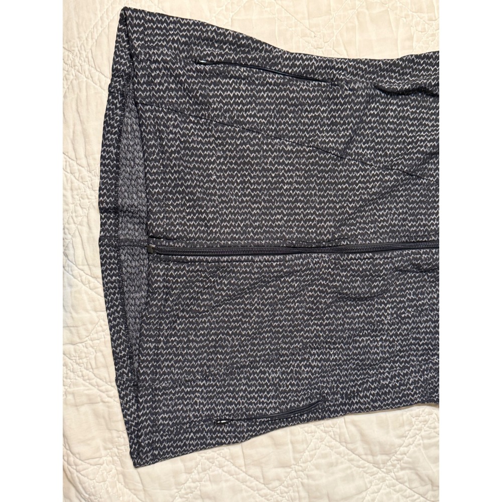 Athleta Heartbeat Jacket Womens Medium Black White Chevron Full Zip - Picture 2 of 10